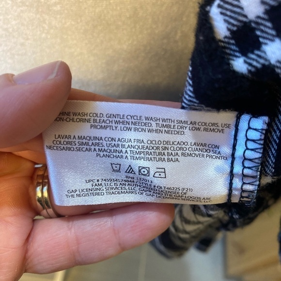 Gap Buffalo Plaid Flannel Button Down EUC size XL - Picture 10 of 11